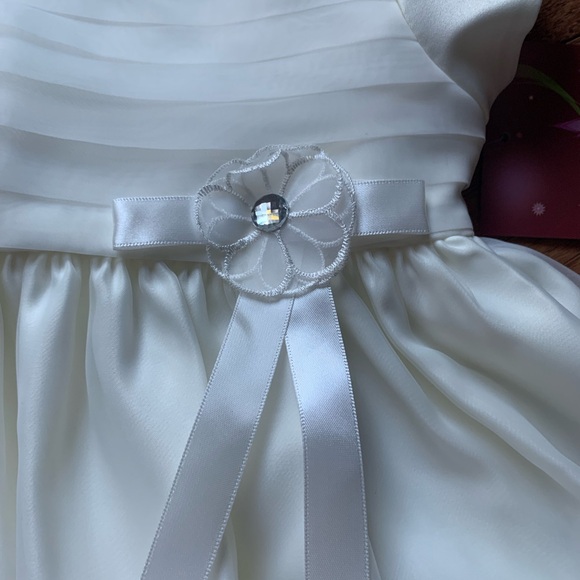 Princess Faith Special Occasion Baby Dress 18m - Picture 2 of 7